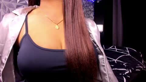 sweetest_one4 online show from 05-21-26, 06:15