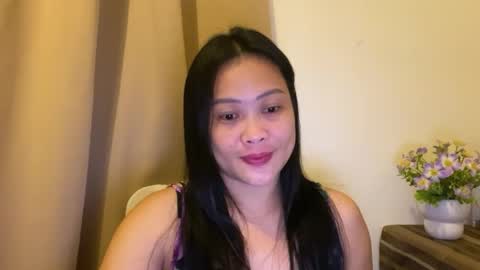 Snapshot of sweetestsmile_ chatting on 05-18-26, 04:13 Khaye online show from 05-18-26, 04:13