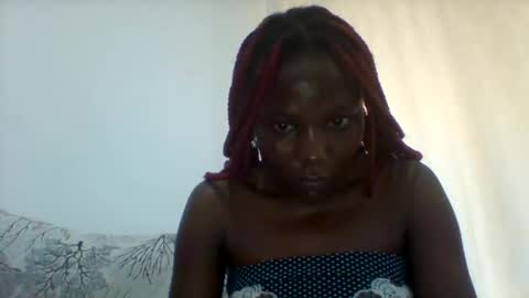 Snapshot of sweetfel chatting on 09-20-25, 12:39 sweetfel online show from 09-20-25, 12:39