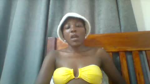 Snapshot of sweetfel chatting on 09-28-25, 08:52 sweetfel online show from 09-28-25, 08:52