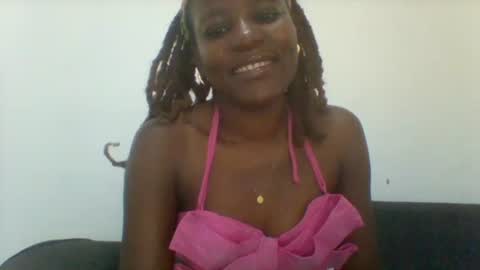 Snapshot of sweetfel chatting on 11-10-25, 04:22 sweetfel online show from 11-10-25, 04:22