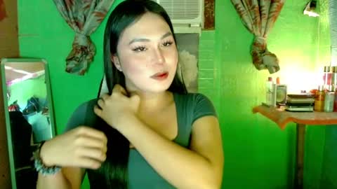 Kathy  online show from 04-19-26, 01:43