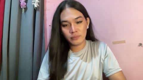sweetgirl_rhainexxx online show from 03-18-26, 04:54