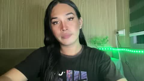 Snapshot of sweetgirl_rhainexxx chatting on 05-13-26, 01:08 sweetgirl_rhainexxx online show from 05-13-26, 01:08
