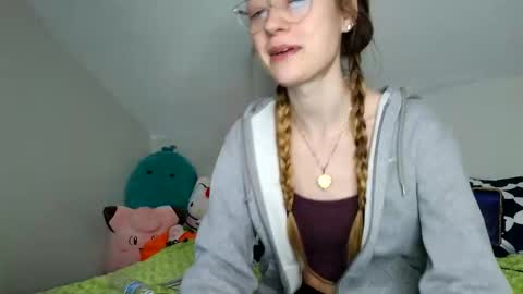 sweetgirlls online show from 04-01-26, 07:44
