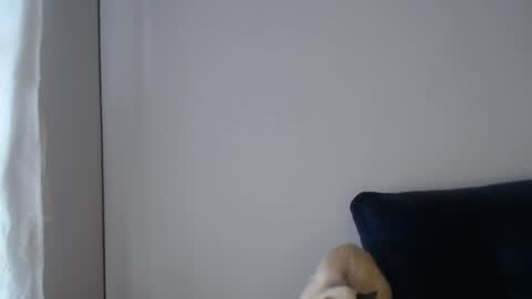 Snapshot of sweethoney22_ chatting on 04-29-26, 07:09 Sabrina y Eliot online show from 04-29-26, 07:09