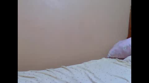 sweetib1 online show from 12-16-25, 06:29