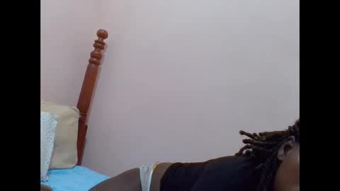 Snapshot of sweetib1 chatting on 05-08-26, 09:03 sweetib1 online show from 05-08-26, 09:03