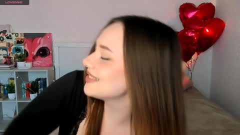 Snapshot of sweetie_candy_ chatting on 06-06-26, 02:55 Hannah online show from 06-06-26, 02:55