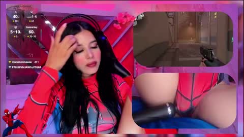 Snapshot of sweetie_cloe chatting on 09-23-25, 09:29 sweetie_cloe online show from 09-23-25, 09:29