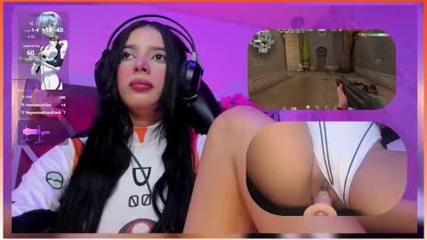 Snapshot of sweetie_cloe chatting on 01-13-26, 10:15 sweetie_cloe online show from 01-13-26, 10:15