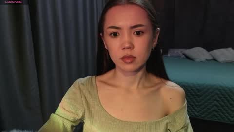 sweetieee_kira online show from 03-25-26, 03:01