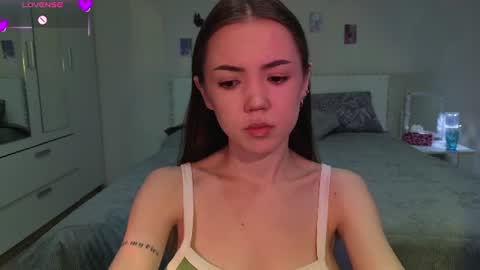 Snapshot of sweetieee_kira chatting on 06-30-26, 03:18 sweetieee_kira online show from 06-30-26, 03:18