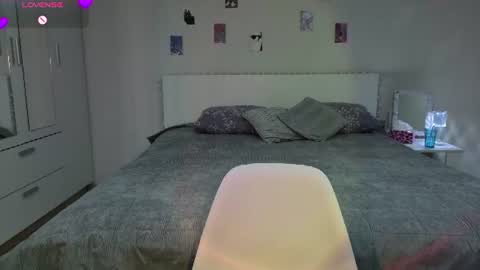 Snapshot of sweetieee_kira chatting on 07-11-26, 03:20 sweetieee_kira online show from 07-11-26, 03:20