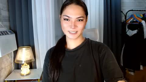 Snapshot of sweetiefox1 chatting on 09-28-25, 12:10 sweetiefox1 online show from 09-28-25, 12:10