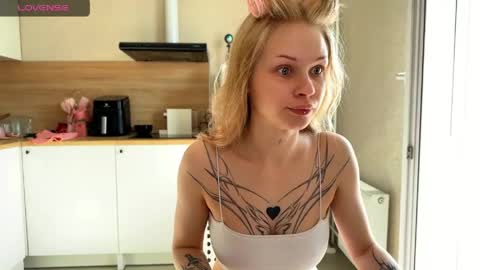sweetie Lisa3 online show from 05-19-26, 05:58