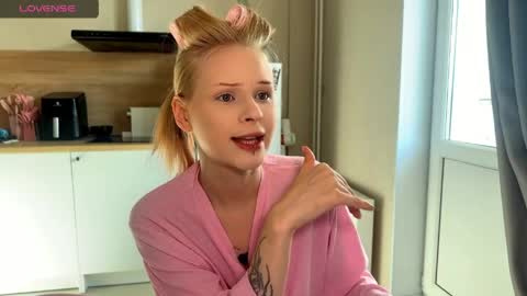 sweetie Lisa3 online show from 05-25-26, 05:02