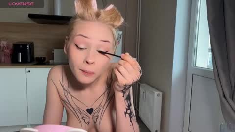 sweetie Lisa3 online show from 05-30-26, 03:47