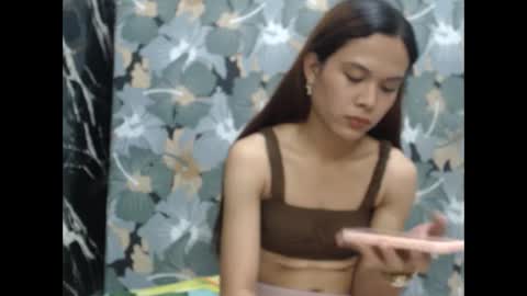 Snapshot of sweetiestkylie chatting on 01-20-25, 04:45 sweetiestkylie online show from 01-20-25, 04:45