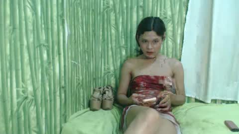 Snapshot of sweetiestkylie chatting on 02-07-25, 04:03 sweetiestkylie online show from 02-07-25, 04:03