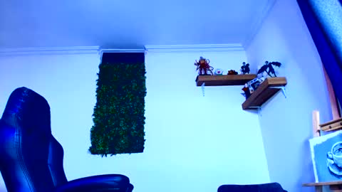 Snapshot of sweetisabella__ chatting on 07-14-26, 02:16 Isabella online show from 07-14-26, 02:16