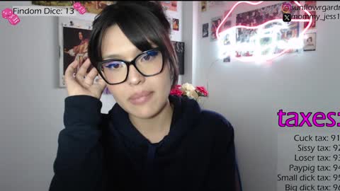 SweetJess online show from 12-23-24, 06:11