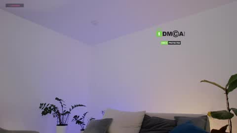 SweetKira1 online show from 06-03-26, 11:13