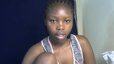 sweetkirrie online show from 05-12-26, 10:12