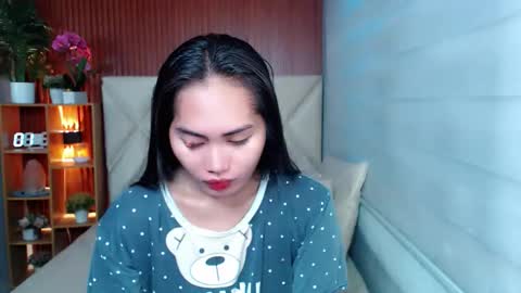 Snapshot of sweetladyboyx chatting on 09-09-25, 11:15 online show from 09-09-25, 11:15