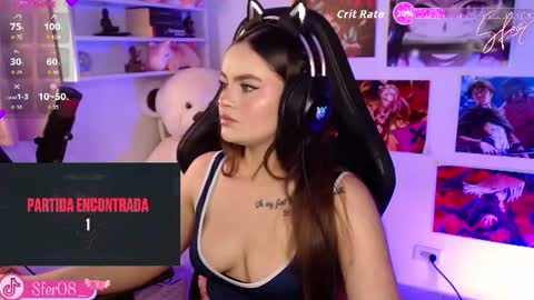 Snapshot of sweetlee_1 chatting on 06-19-26, 01:10 online show from 06-19-26, 01:10