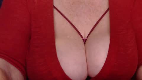 Snapshot of sweetli_angel chatting on 10-01-25, 02:39 sweetli_angel online show from 10-01-25, 02:39