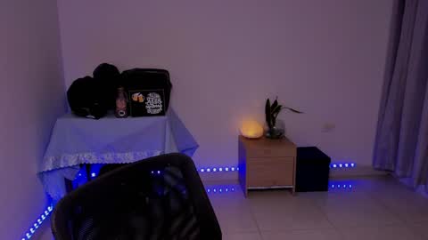 Lian online show from 12-06-24, 09:21