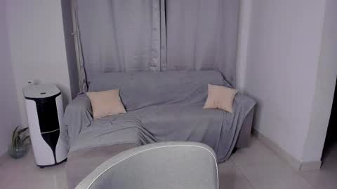 Lian online show from 02-20-25, 03:45