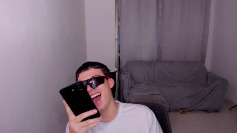 Lian online show from 03-02-25, 06:16