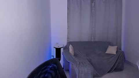 Lian online show from 03-09-25, 04:27