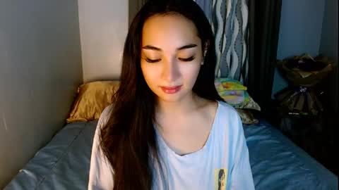 Lilly online show from 04-17-26, 03:09