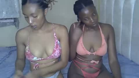 Snapshot of sweetlily_30 chatting on 11-13-25, 12:31 sweetlily_30 online show from 11-13-25, 12:31