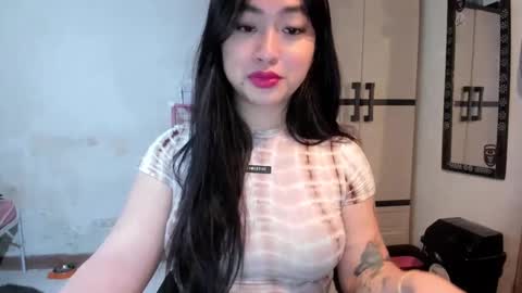 Zoe online show from 03-09-25, 12:21