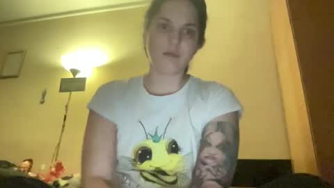 Snapshot of sweetmandyy chatting on 01-07-25, 07:17 sweetmandyy online show from 01-07-25, 07:17