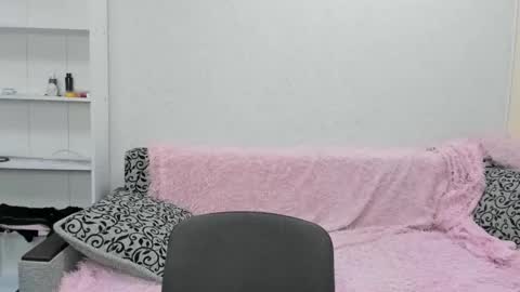 Snapshot of sweetmarylove chatting on 02-27-25, 09:32 sweetmarylove online show from 02-27-25, 09:32