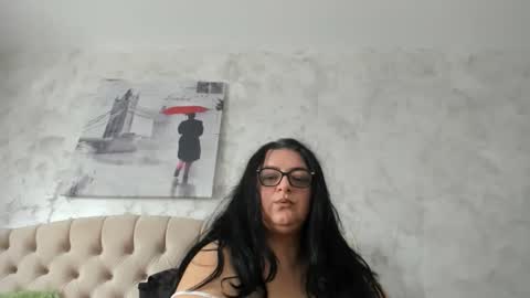 sweetmiki9 online show from 05-08-26, 06:19