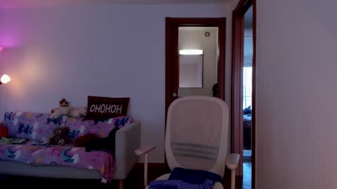 Mila online show from 03-14-26, 12:54