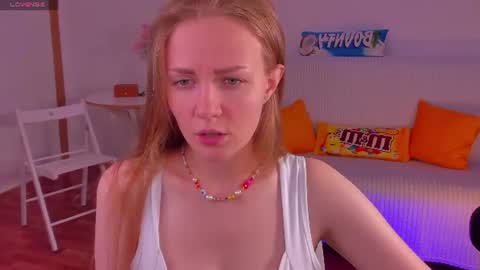Snapshot of sweetmilkis chatting on 07-26-26, 03:08 Swetmilkis online show from 07-26-26, 03:08
