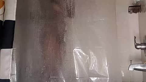 Snapshot of sweetnlow21 chatting on 11-03-25, 04:19 sweetnlow21 online show from 11-03-25, 04:19