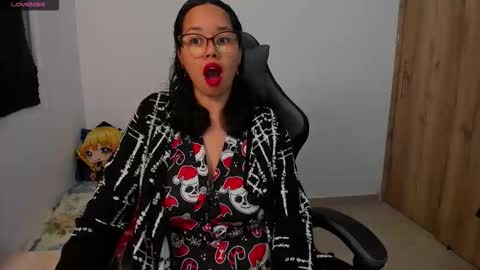 Noah online show from 12-02-25, 01:33