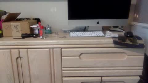 Snapshot of sweetnsexy95 chatting on 12-12-24, 06:42 WeAim2PZzz online show from 12-12-24, 06:42