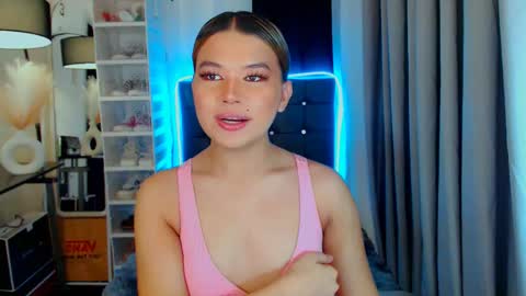 Snapshot of sweetnwildts chatting on 02-10-25, 10:42 Ghena online show from 02-10-25, 10:42