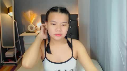 Snapshot of sweetnwildts chatting on 04-19-26, 05:12 Ghena online show from 04-19-26, 05:12