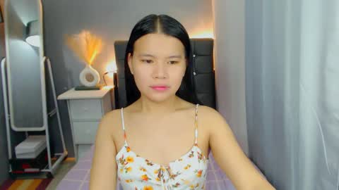 Snapshot of sweetnwildts chatting on 05-04-26, 03:46 Ghena online show from 05-04-26, 03:46