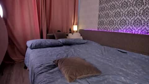 Nastya and Johnny online show from 10-03-25, 03:14